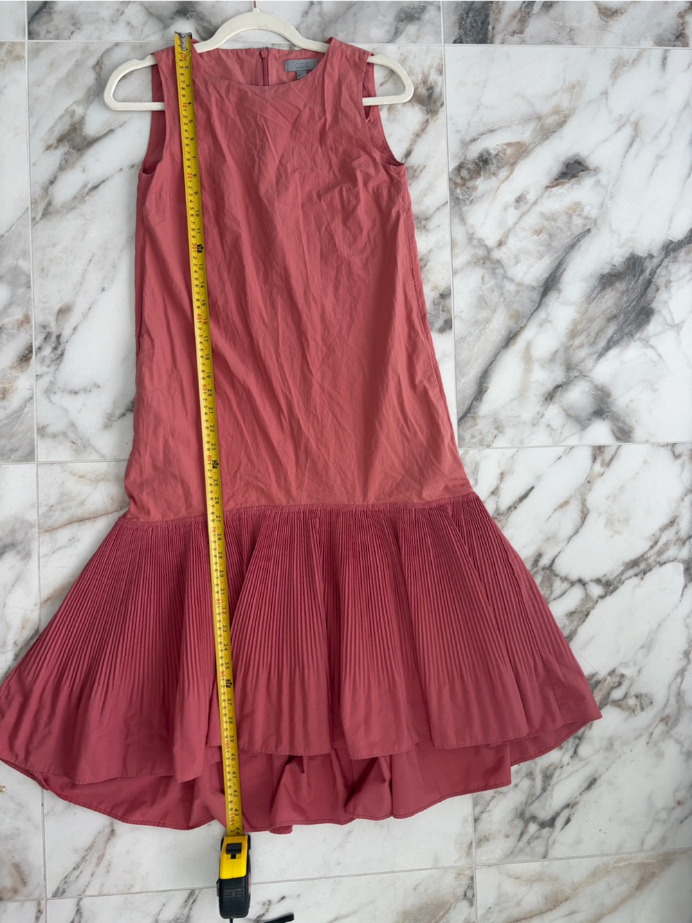 COS Dusty Rose Pleated Hem Shift Dress Size 8 Minimalist Sleeveless Midi Dress - Picture 8 of 10